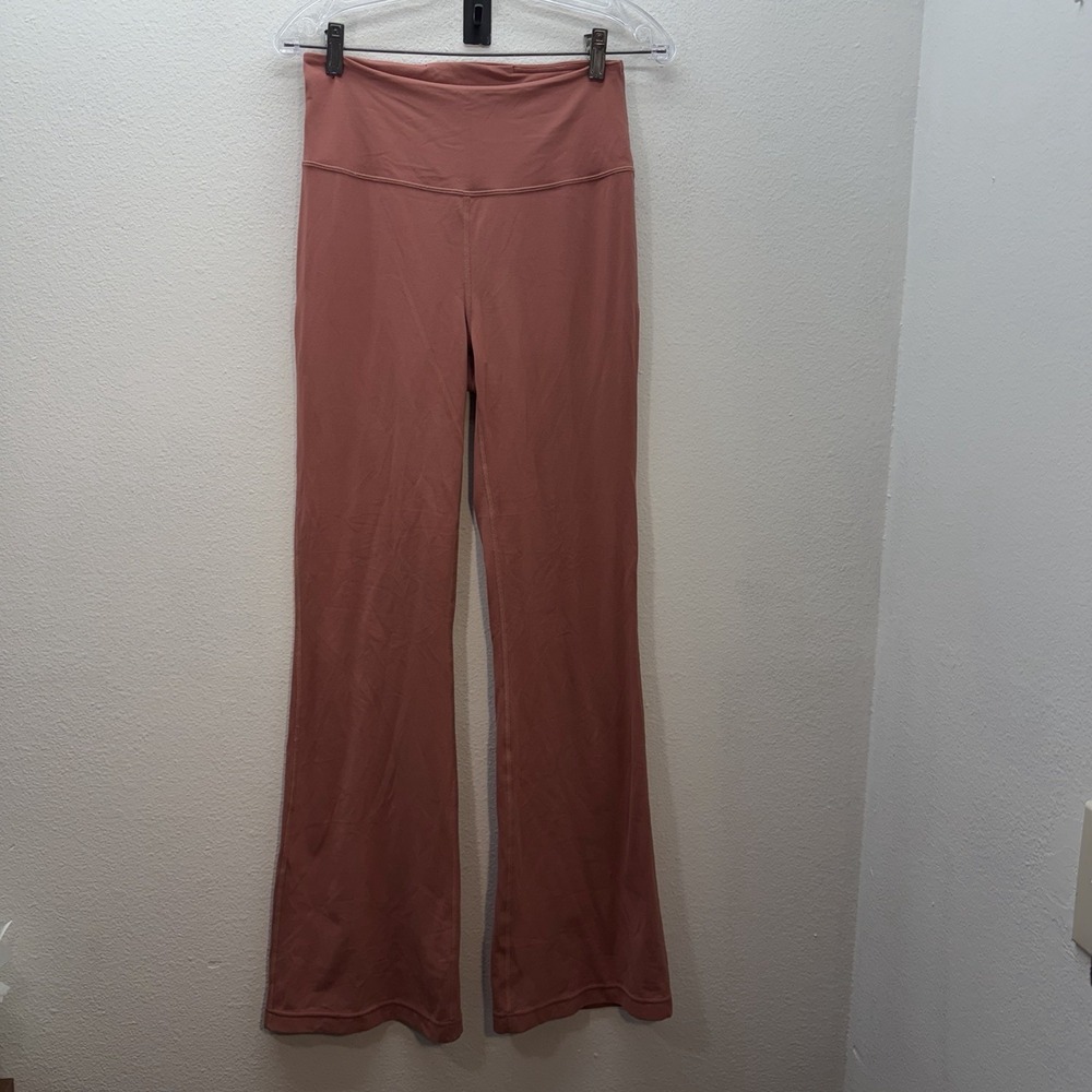 Lululemon Groove Pant Flare Super High Rise Yoga Leggings Pink Size 8 Womens